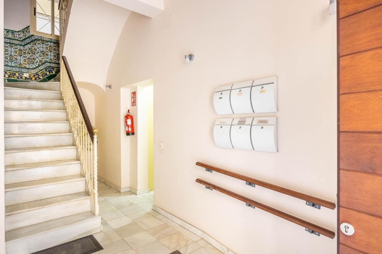 Apartamento Hercules - Vacacional Sevilla Dış mekan fotoğraf