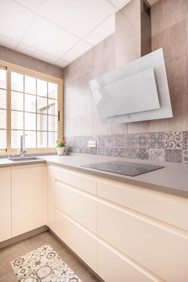 Apartamento Hercules - Vacacional Sevilla Dış mekan fotoğraf